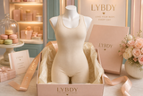 Gift boutique scene